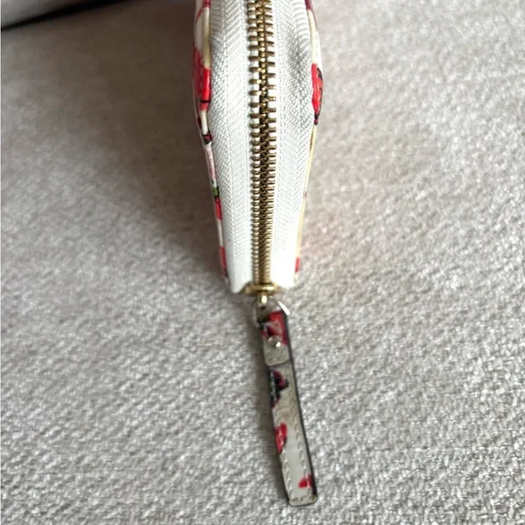 Kate spade wallet - Picture 8 of 14